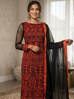 Women's Red Embroidered Long Sleeve Maxi Suit With Dupata - Size M New